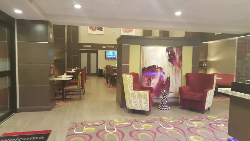 Hampton Inn & Suites La Porte - Hall