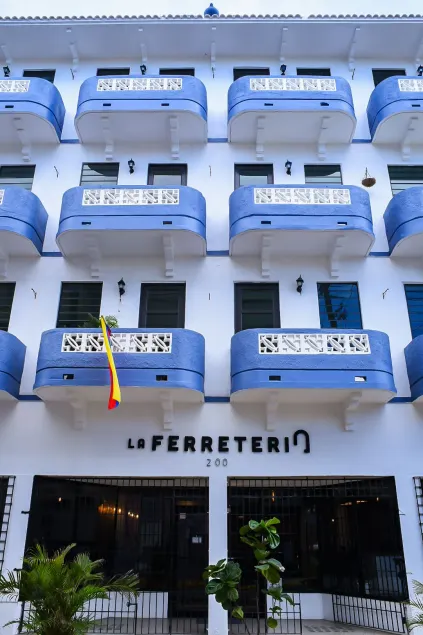 La Ferreteria Apartments - Image 1