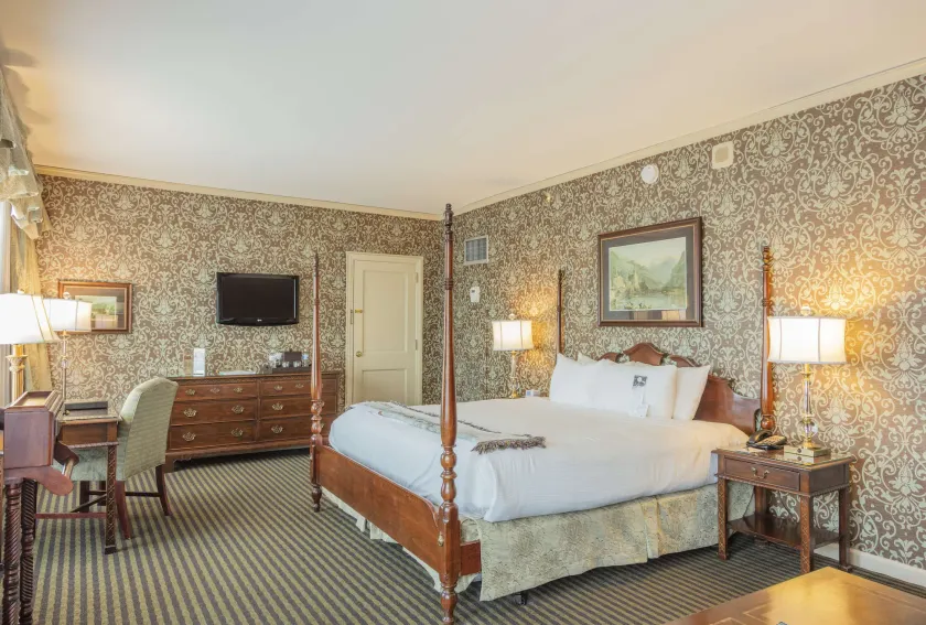 The Brown Hotel - Image 1