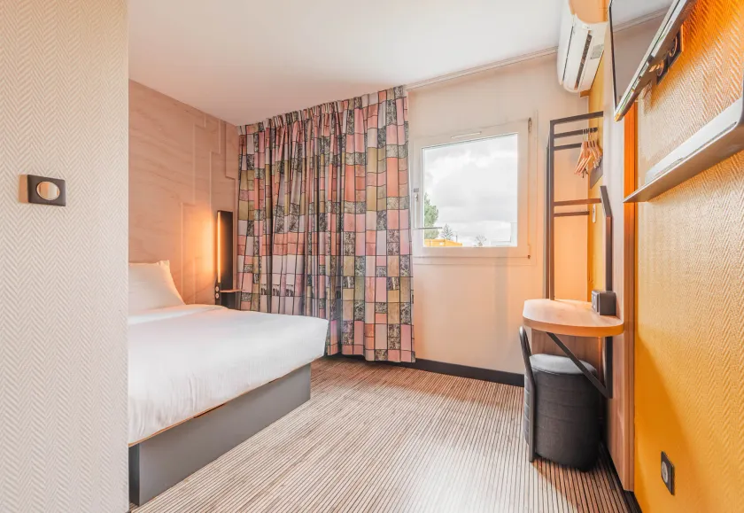 B&B HOTEL Mulhouse Sausheim - Image 1