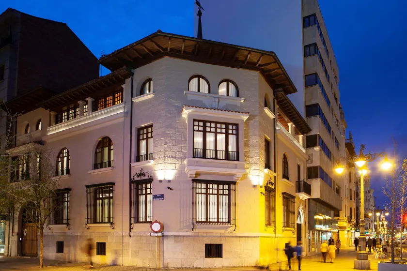 Palacete Colonial - Image 1