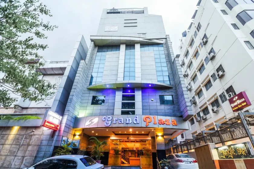 Grand Plaza - Image 1