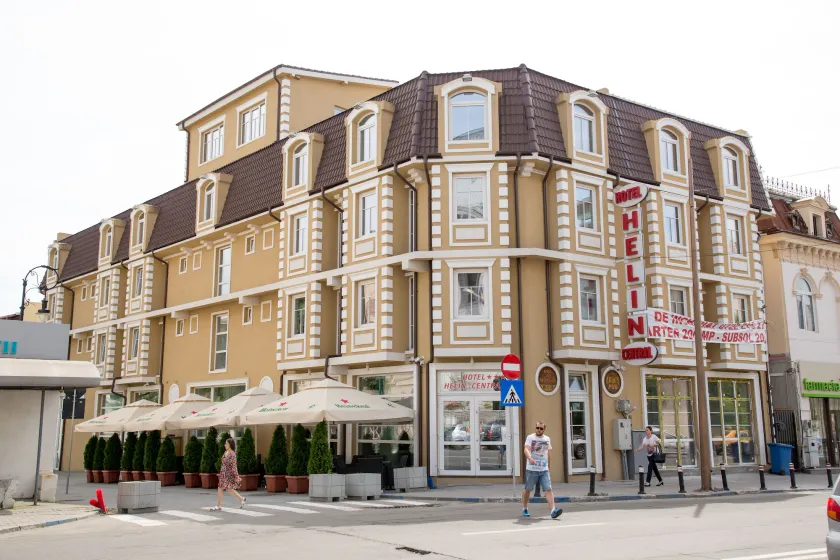 Hotel Helin Central - Image 1