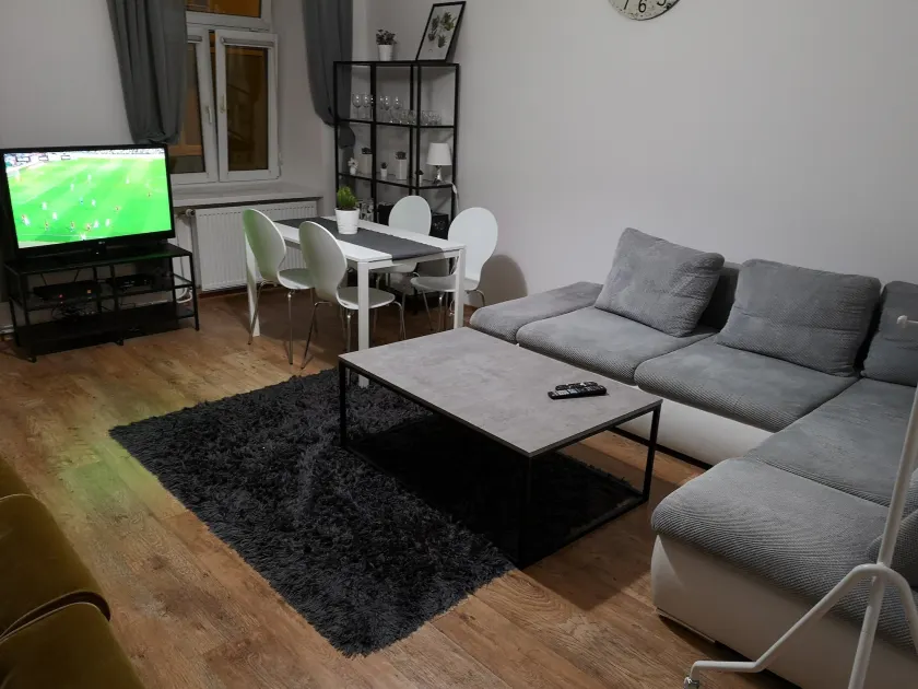 EASY RENT Apartments - Konopnicka 9, Centrum 24h Check-in - Image 1