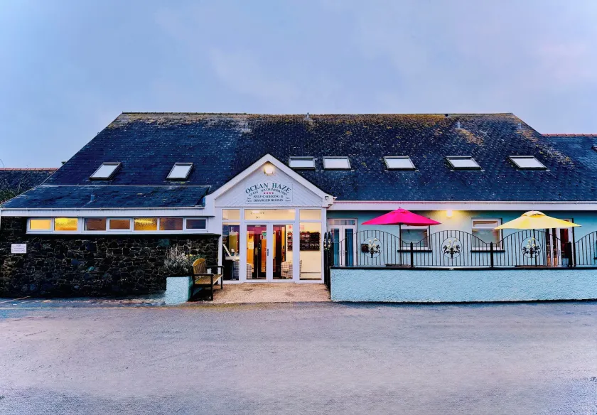 Ocean Haze Hotel - Image 1