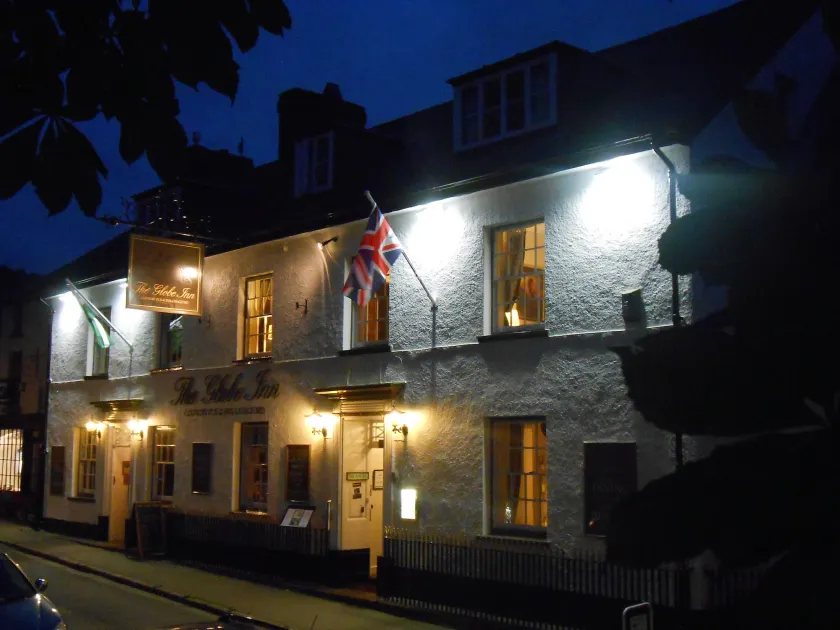 The Globe Inn - Image 1
