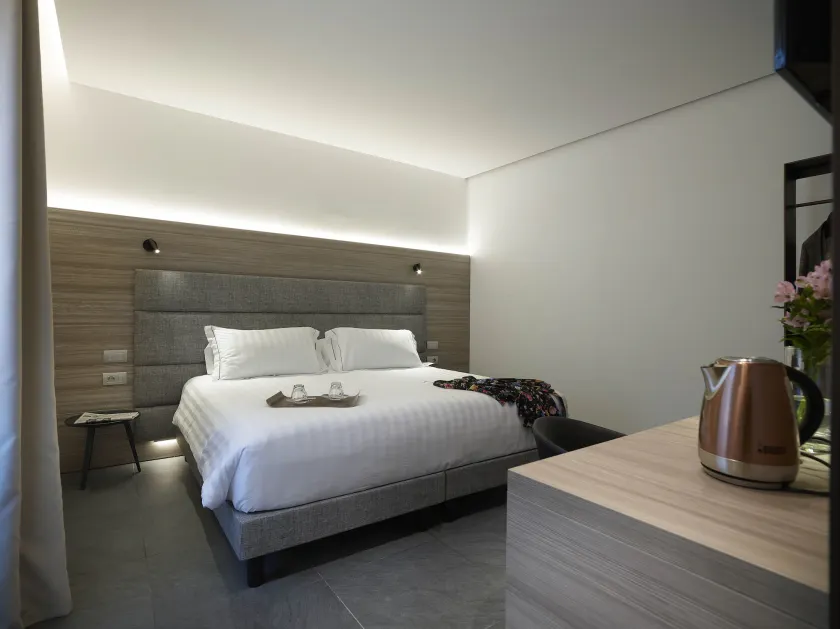 Boutique Hotel Touring - Image 1