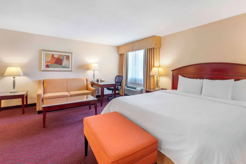 Best Western Plus West Covina Inn - Image 1