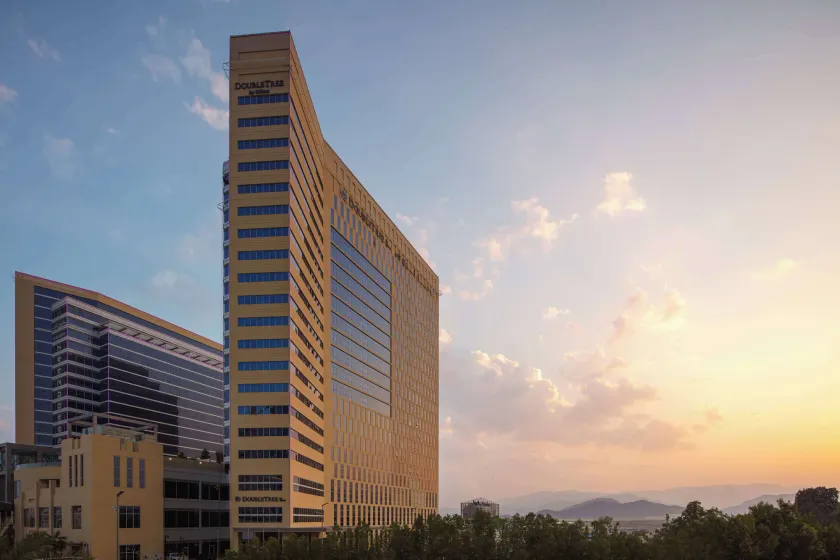 Doubletree By Hilton Fujairah City - Image 1