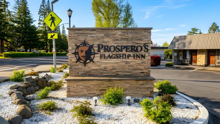 Prospero's Flagship Inn - Image 1