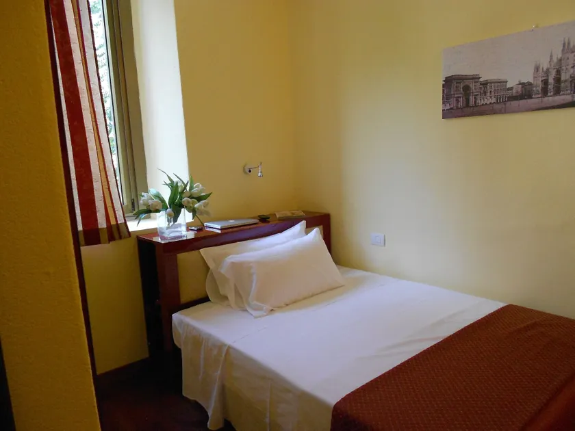 Hotel Minerva - Image 1