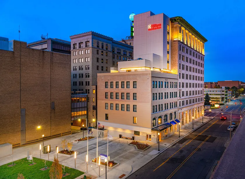 Hilton Garden Inn Flint Downtown - Image 1