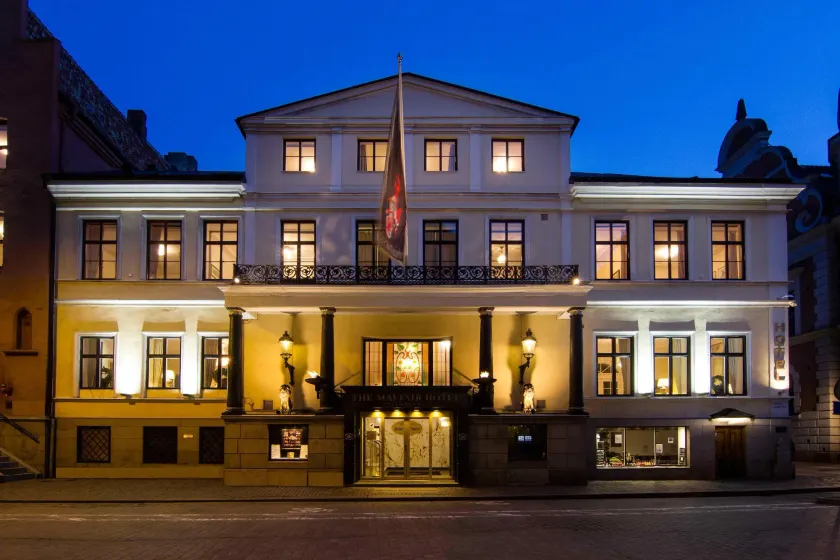 Mayfair Hotel Tunneln - Image 1