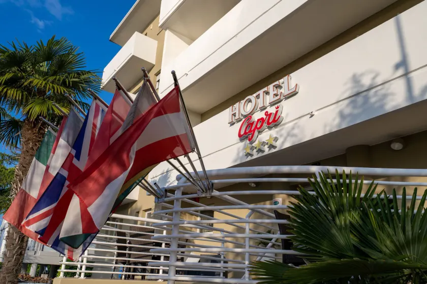 Hotel Capri - Image 1