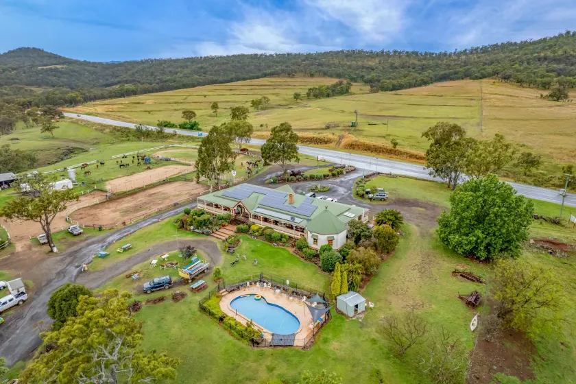 Bestbrook Mountain Farmstay - Image 1