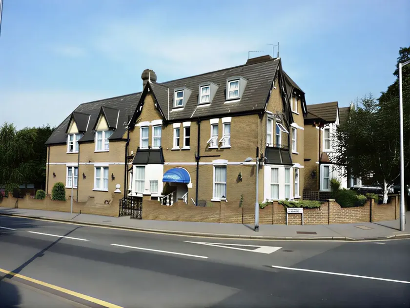 The Kirkdale Hotel - Image 1