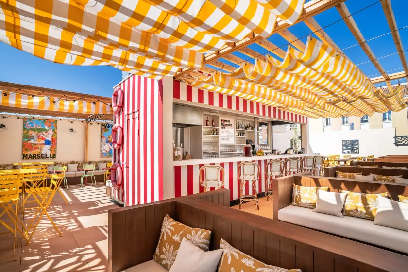 RockyPop Marseille Hôtel - Image 1