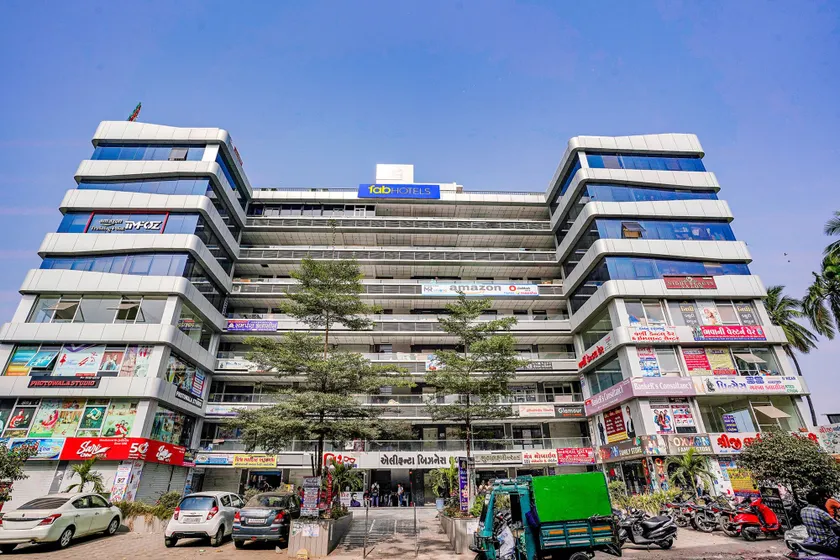 Fabhotel Sky City - Image 1