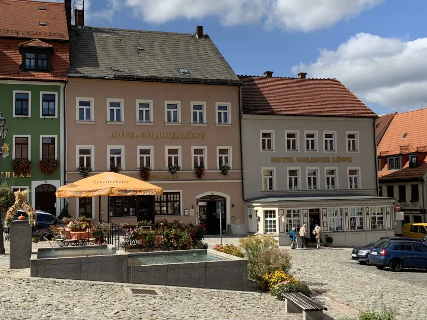 Hotel Goldner Löwe - Image 1