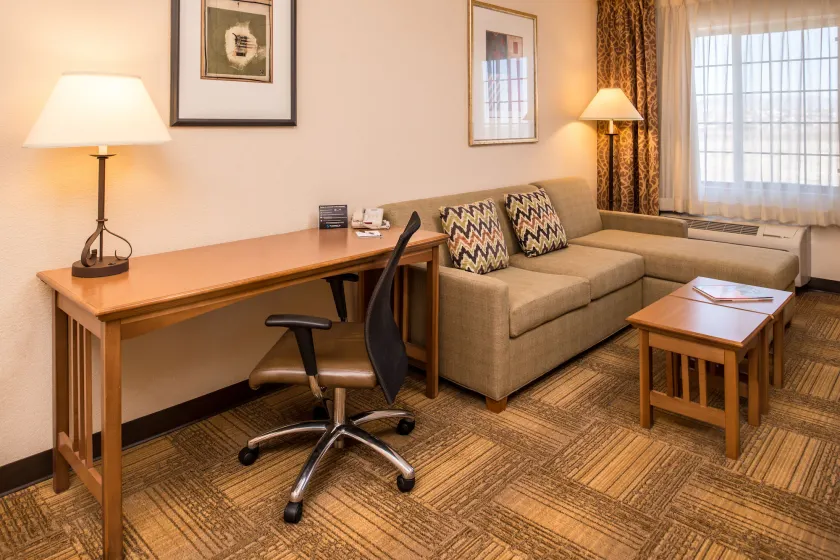 Staybridge Suites Las Cruces by IHG - Zimmer