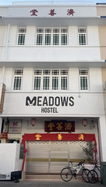 Meadows Hostel - Image 1