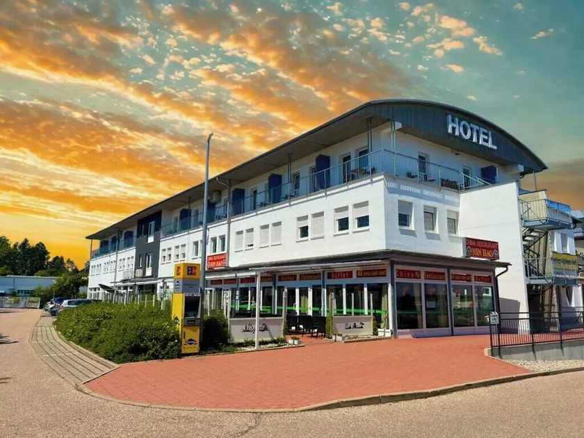 Hotel Thannhof 24h Check In - Image 1