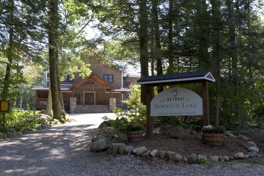 The Retreat at Norwich Lake - Image 1