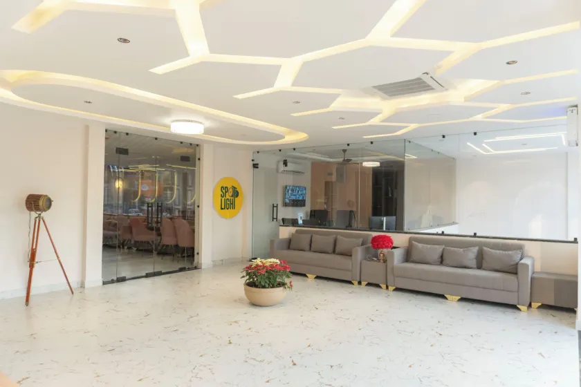 HOTEL HRISHIKESH HIGH - Reception
