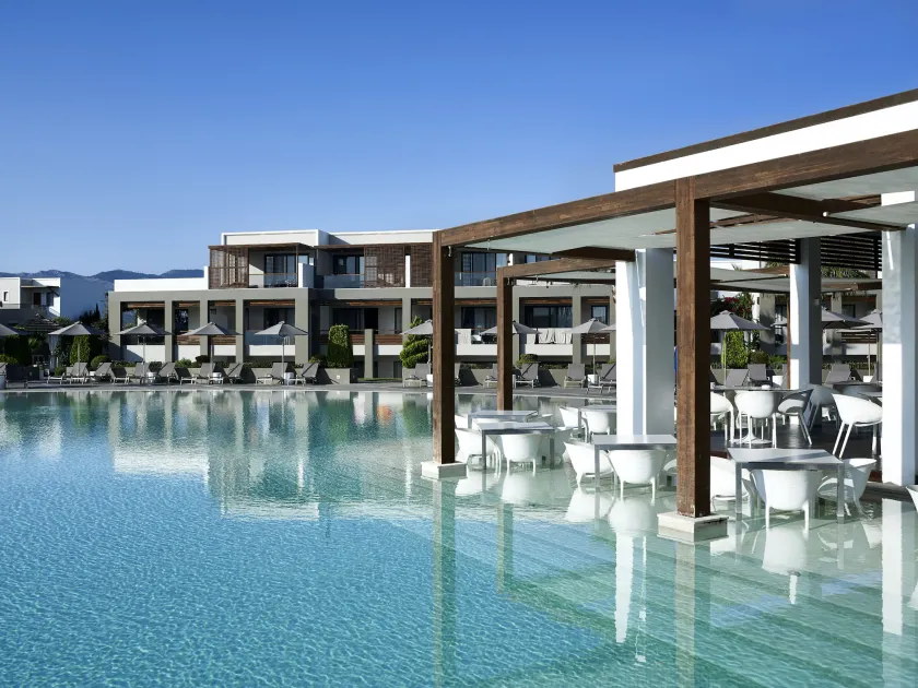 Pelagos Suites Hotel & Spa - Image 1
