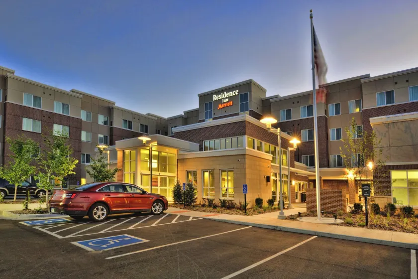 Residence Inn by Marriott Omaha Aksarben Village - Image 1