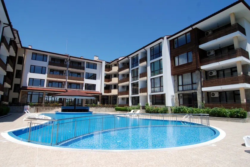 Baratero Mar Nero Apartments - Image 1