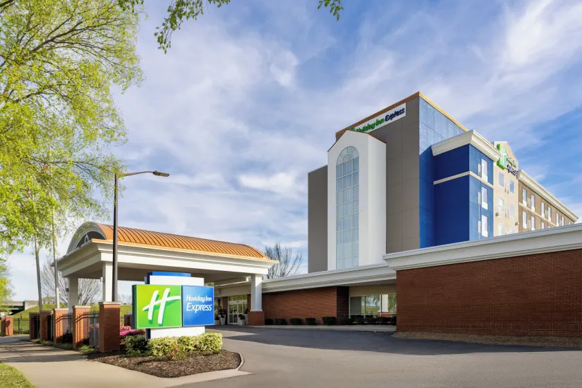 Holiday Inn Express Augusta Downtown by IHG - Image 1