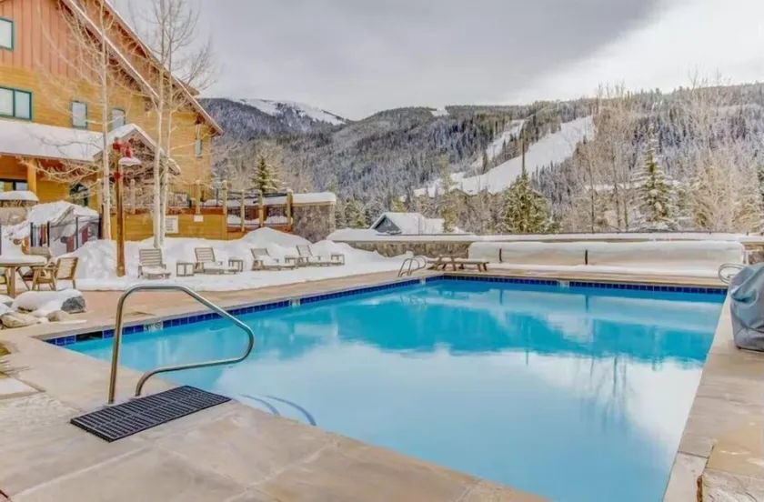 Spacious 3 Bedroom Townhome in River Run Village Within Walking Distance to Gondola and Restaurants - Image 1