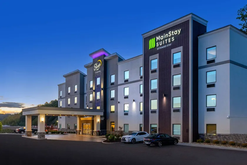 Sleep Inn Winfield - Teays Valley - Image 1