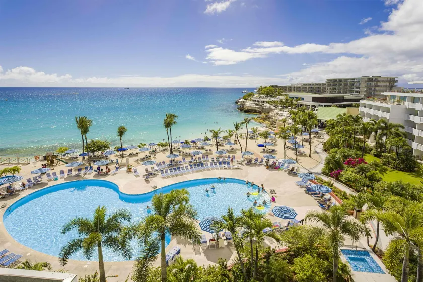 Royal Islander Club Resort La Plage - Image 1