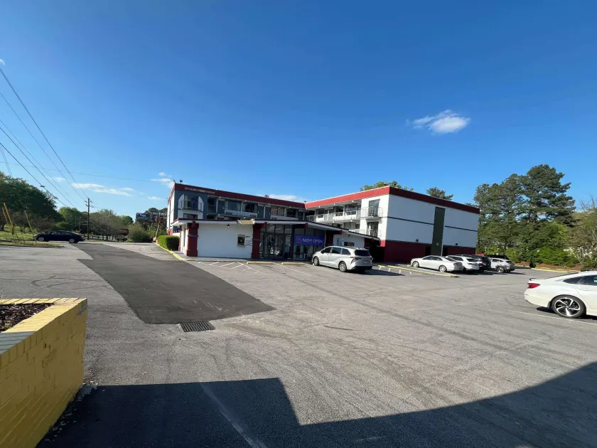 Motel 6 Raleigh, NC – Downtown South - Image 1