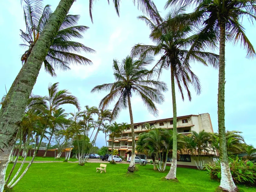 Leviv Praia Hotel - Image 1