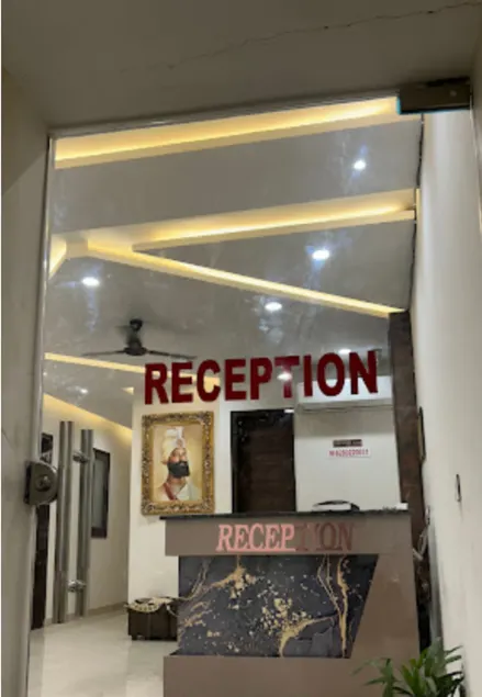 Goroomgo 11 Inn Ludhiana - Reception