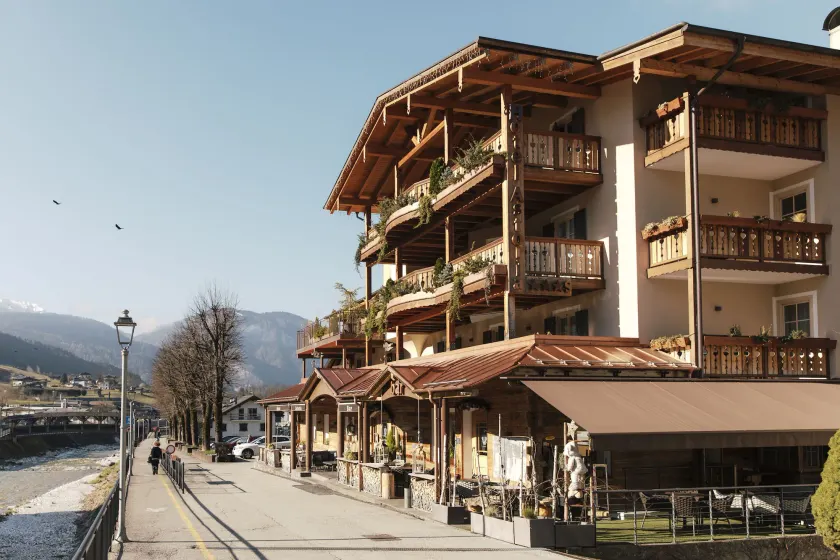Hotel Astoria - Image 1