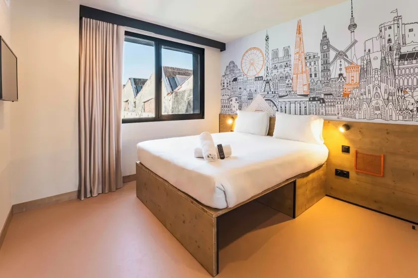 easyHotel Madrid Alcala - Image 1