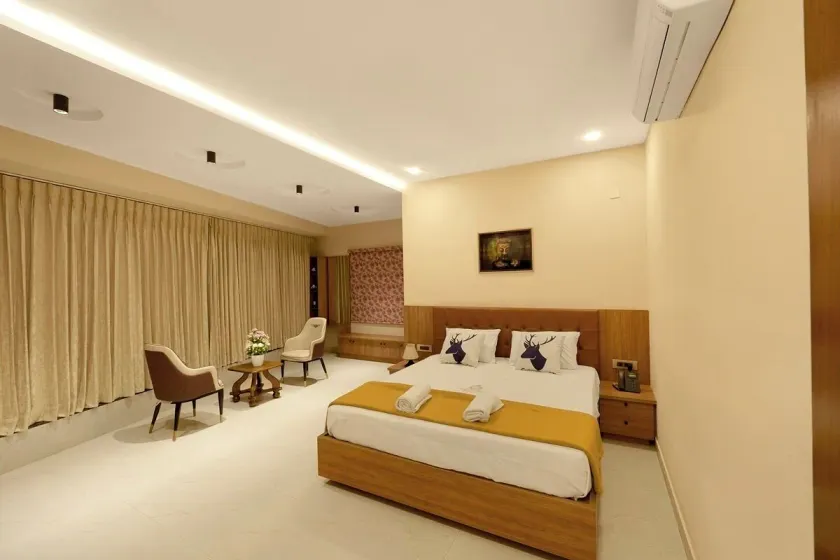 PN Stays - Image 1