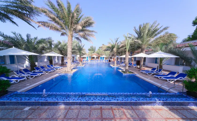 Fujairah Hotel & Resort - Image 1