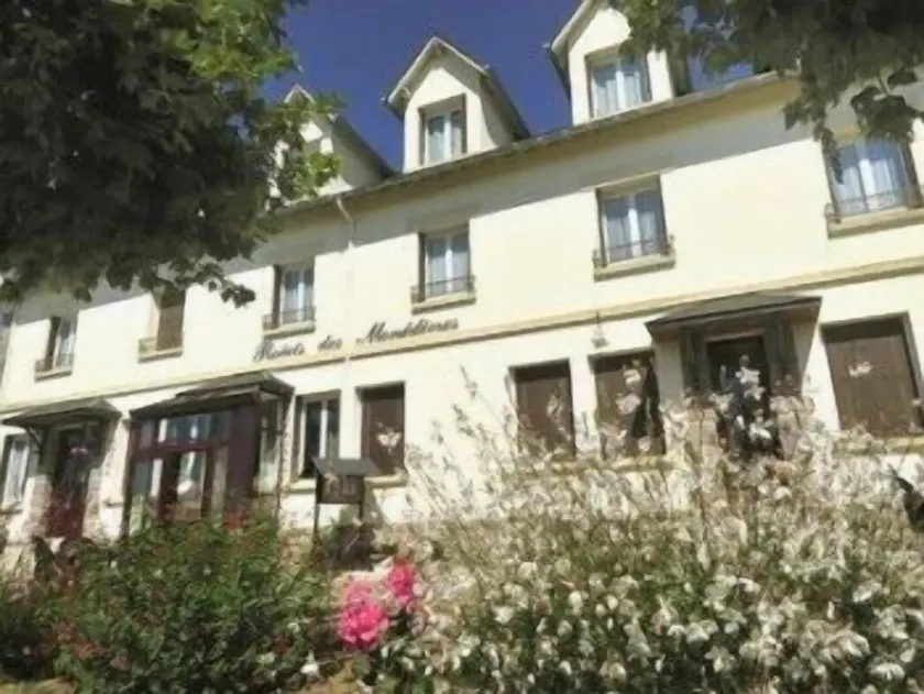 Le Relais des Monédières - Image 1