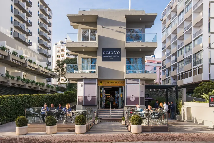 Apartamentos Turisticos Paraiso - Image 1