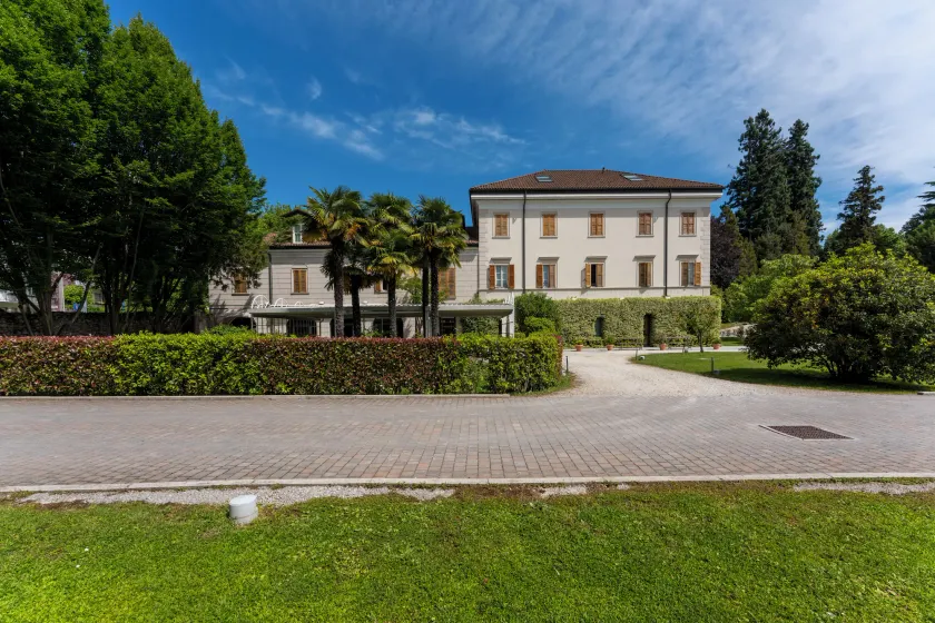 Art Hotel Varese - Image 1