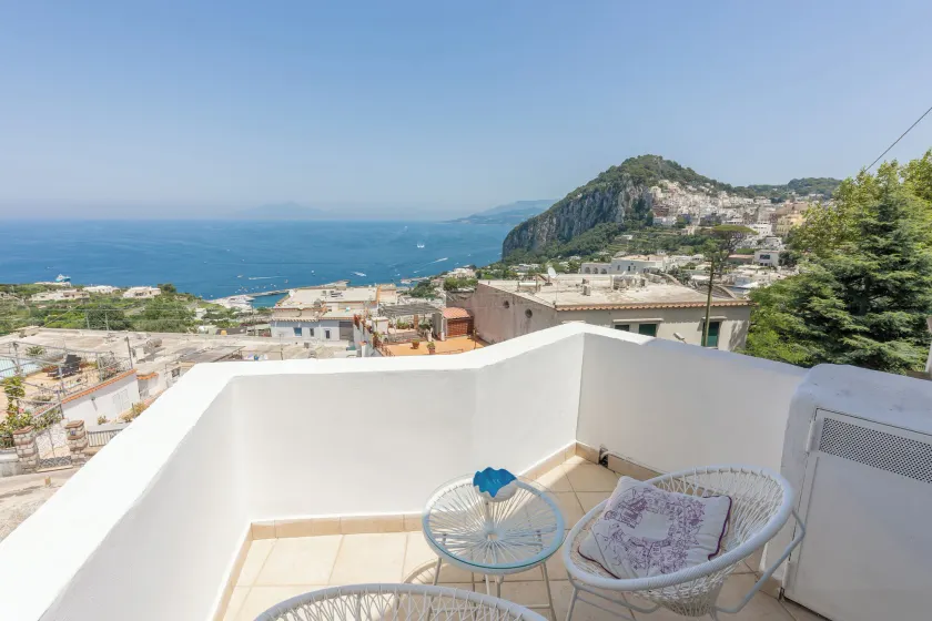 Villa La Pergola Capri - Image 1