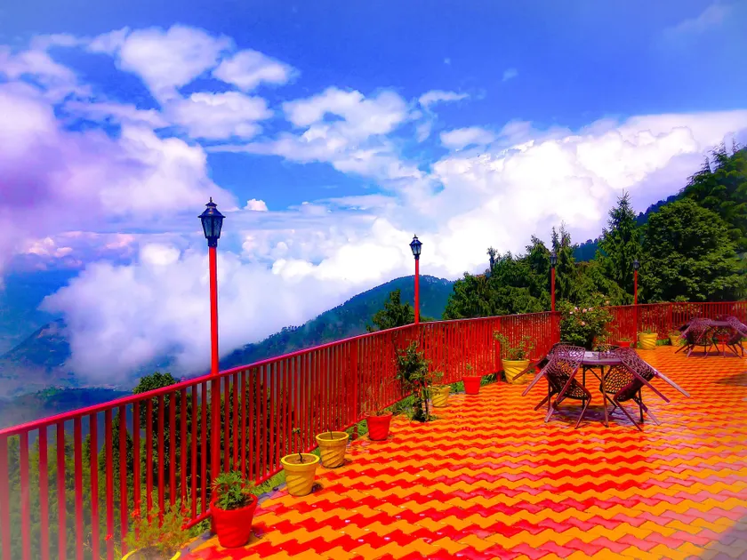 Hotel Himdhara, Near Mall Road Dalhousie - Image 1