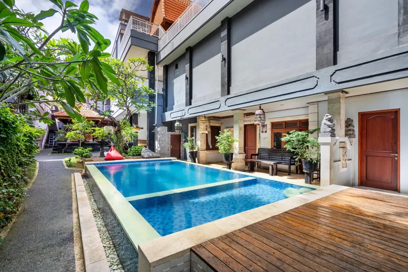 Dukuh Segara Guest House - Image 1