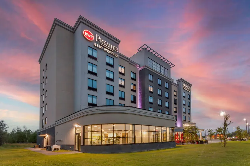 Best Western Premier Northwood Hotel - Image 1