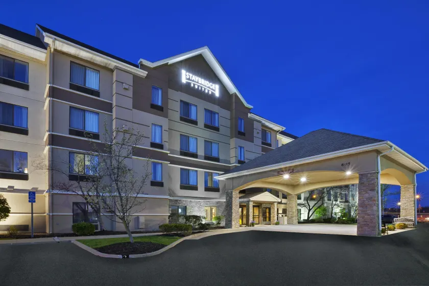 Staybridge Suites Columbia-Highway 63 & I-70 by IHG - Image 1